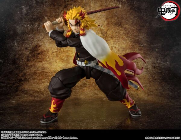 PREORDINE - Demon Slayer S.H. Figuarts Kyojuro Rengoku Action Figure Bandai - immagine 2