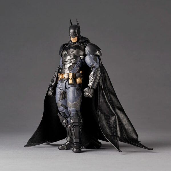 PREORDINE - Kaiyodo Revoltech DC Comics Batman Arkham Knight Super Poseable Action Figure Amazing Yamaguchi - immagine 3